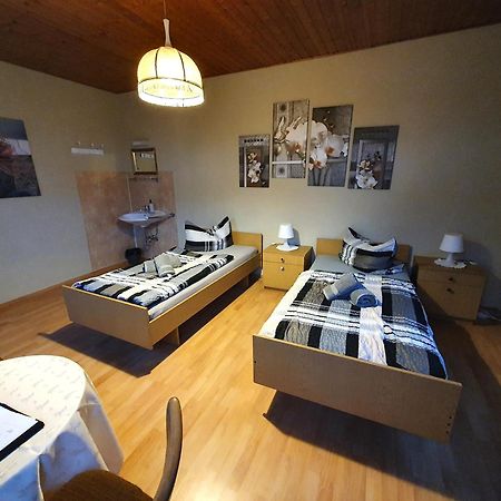 Gaestehaus Weisses Lamm - Monteurzimmer Nordhalben Luaran gambar