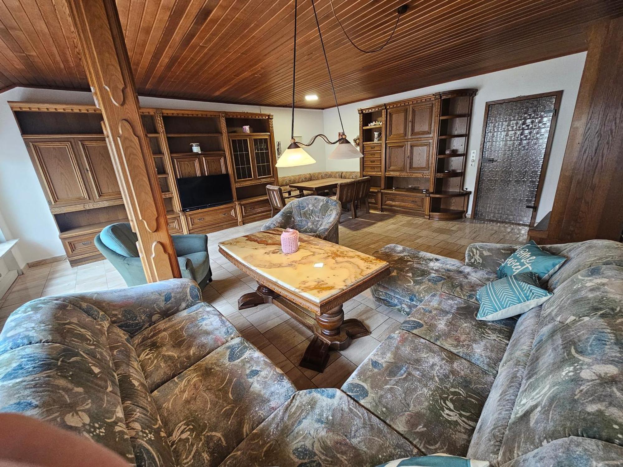 Gaestehaus Weisses Lamm - Monteurzimmer Nordhalben Luaran gambar