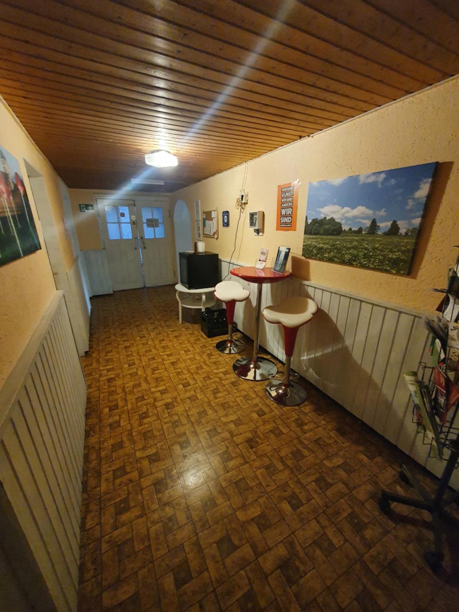 Gaestehaus Weisses Lamm - Monteurzimmer Nordhalben Luaran gambar